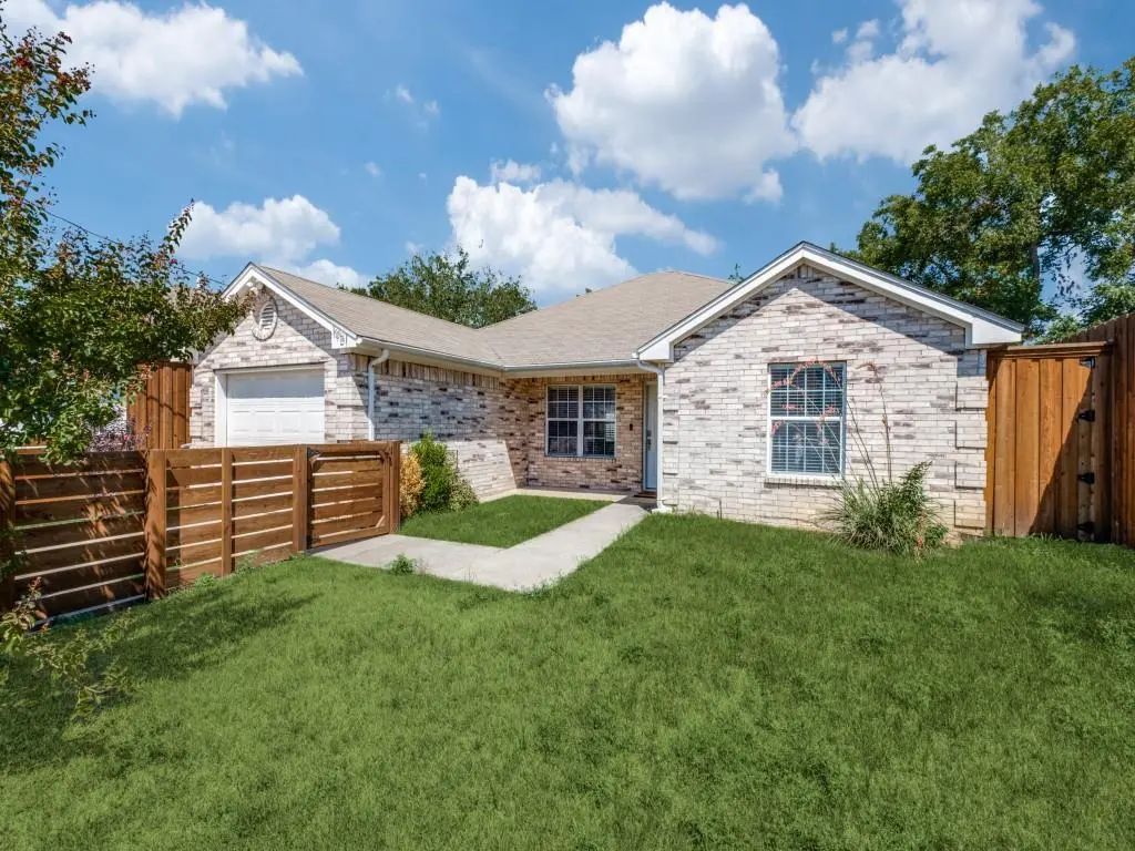 1951 Bayside Street, Dallas
