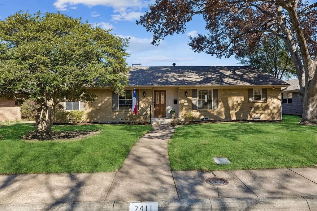 7411 Heathermore Drive, Dallas