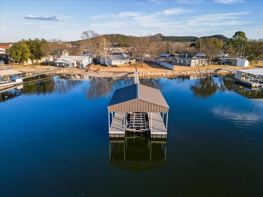 1505 Mcadams Road, Possum Kingdom Lake