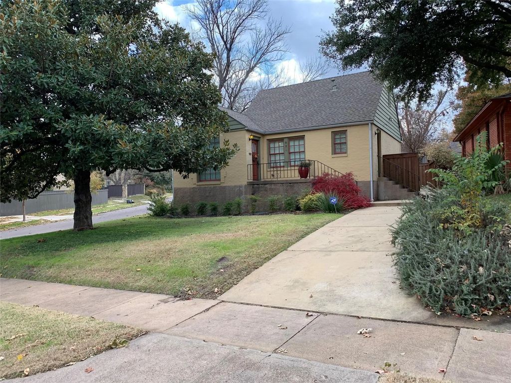821 Newell Avenue, Dallas