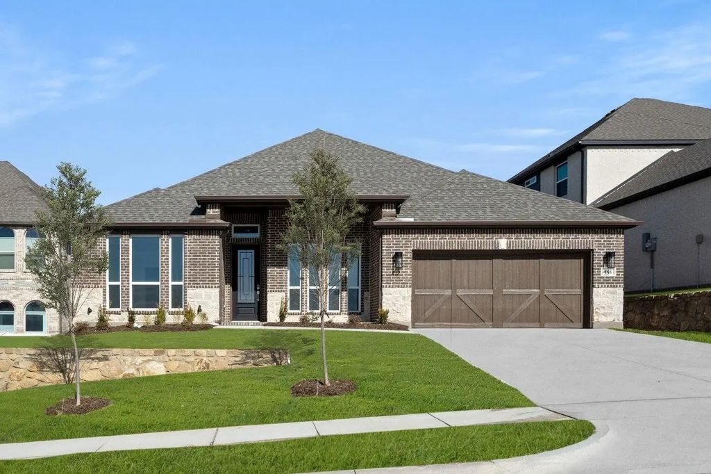 448 Willie Way, Burleson