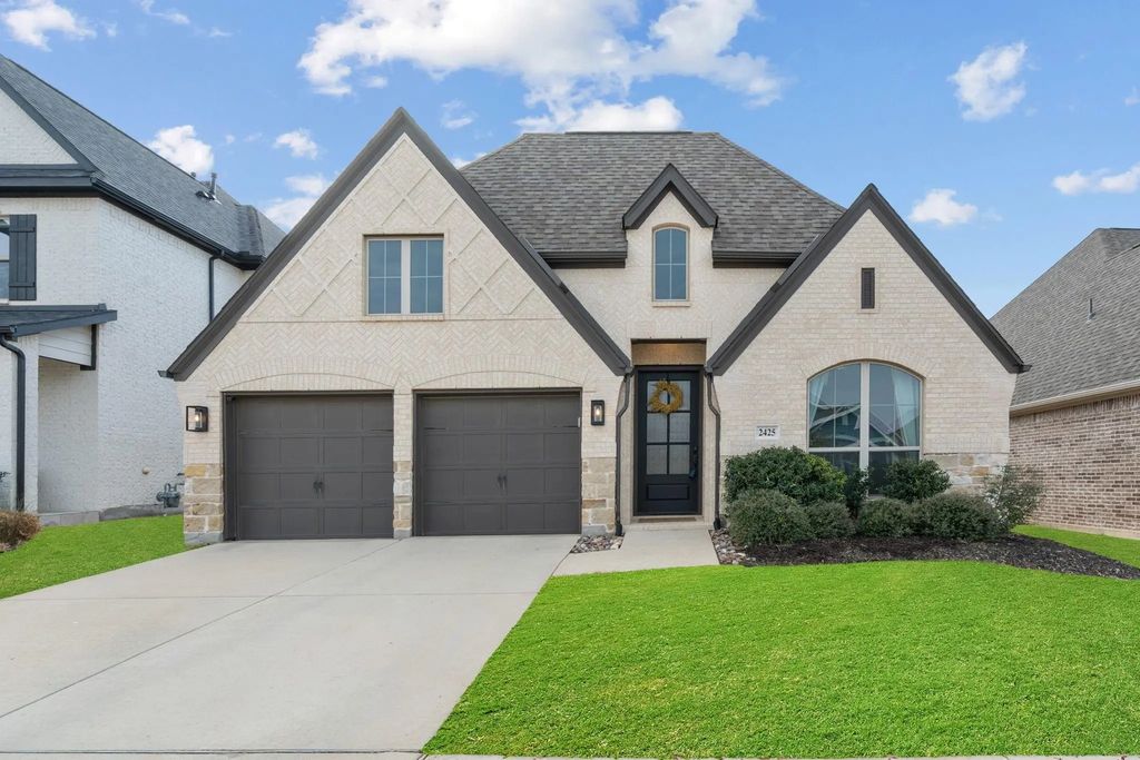 2425 Robin Way, Northlake