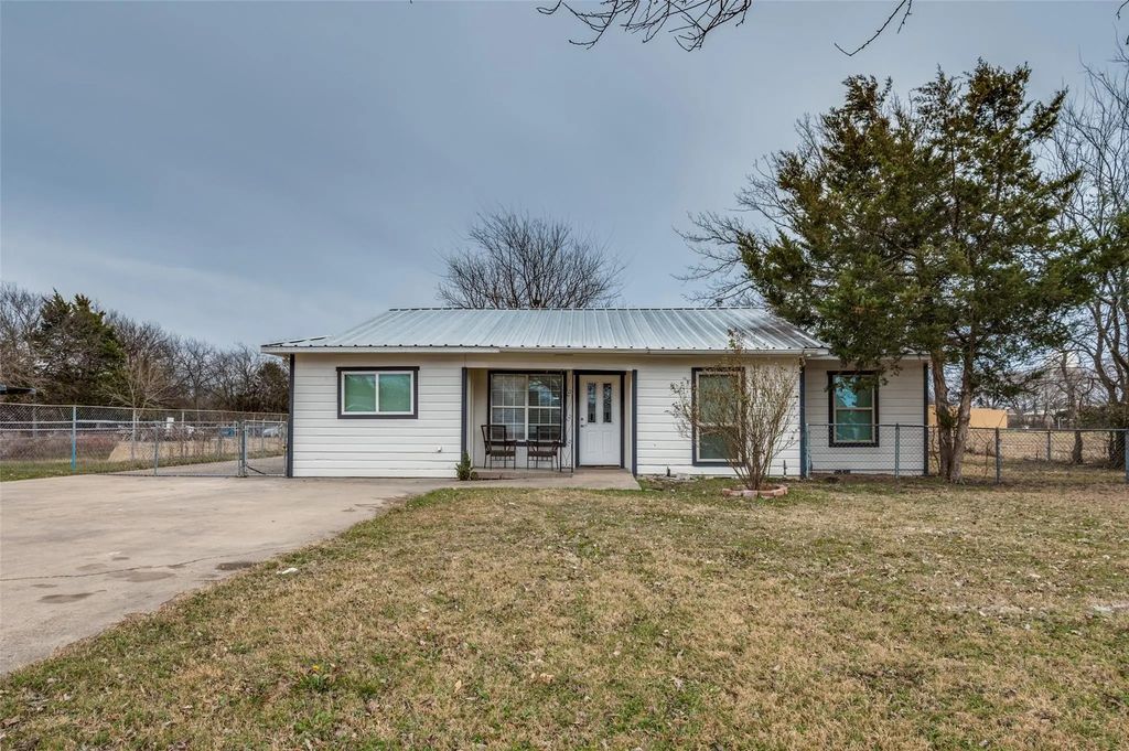 1326 Johns Avenue, Lancaster