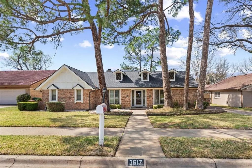 3617 Wayne Court, Bedford