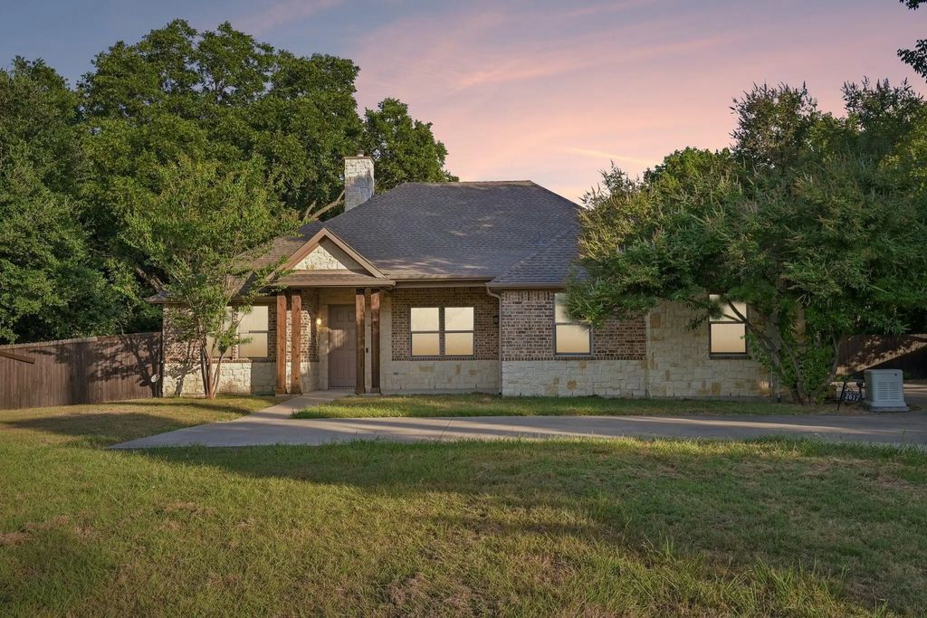 2617 Kirby Road, Rowlett