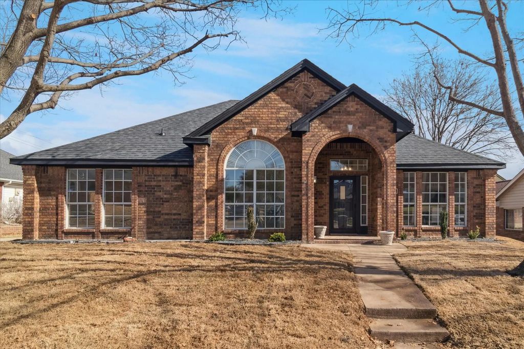 2006 Sword Drive, Garland