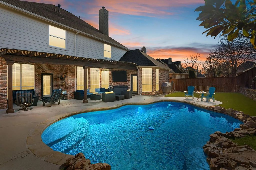8821 Weston Lane, Lantana