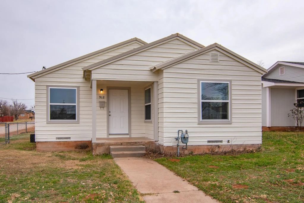 912 Lou Avenue, Sweetwater