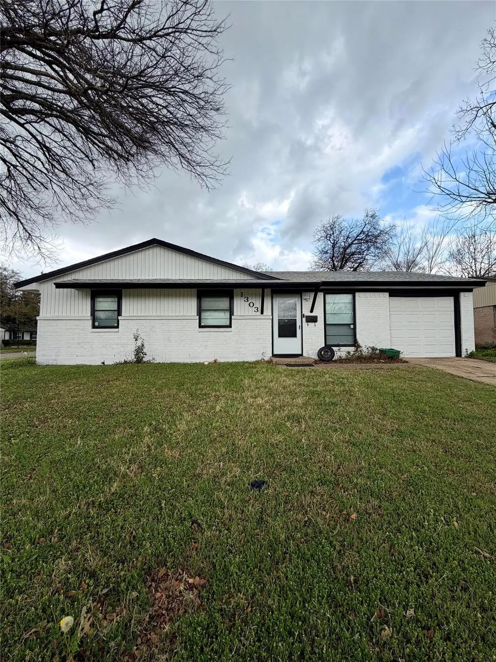 1303 Driftwood Drive, Duncanville