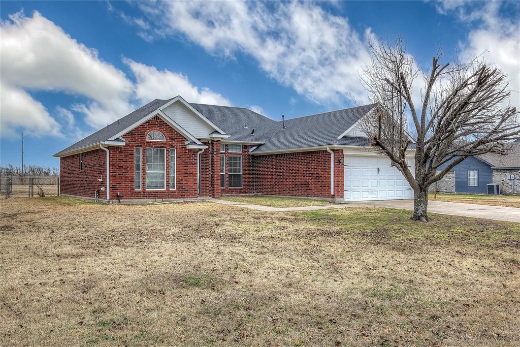 5113 Creek Crossing Drive, Greenville