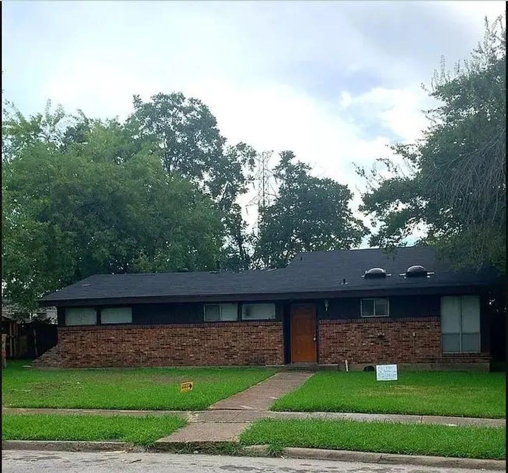 2454 Whit Drive, Mesquite