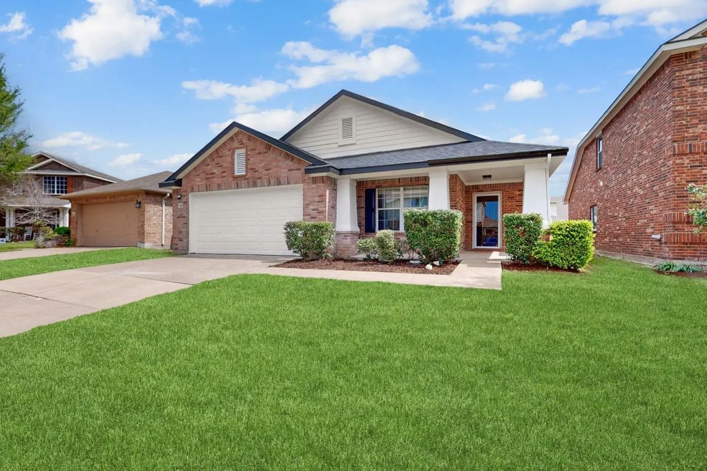1008 Talpa Lane, Forney