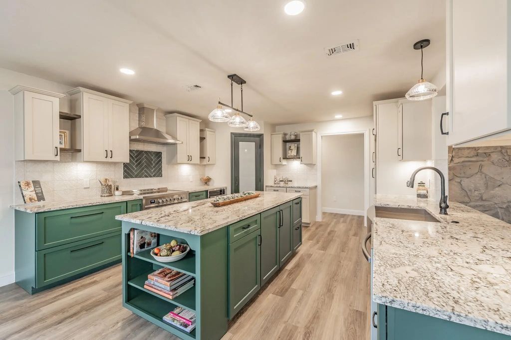 7408 Golf Club Drive, Fort Worth