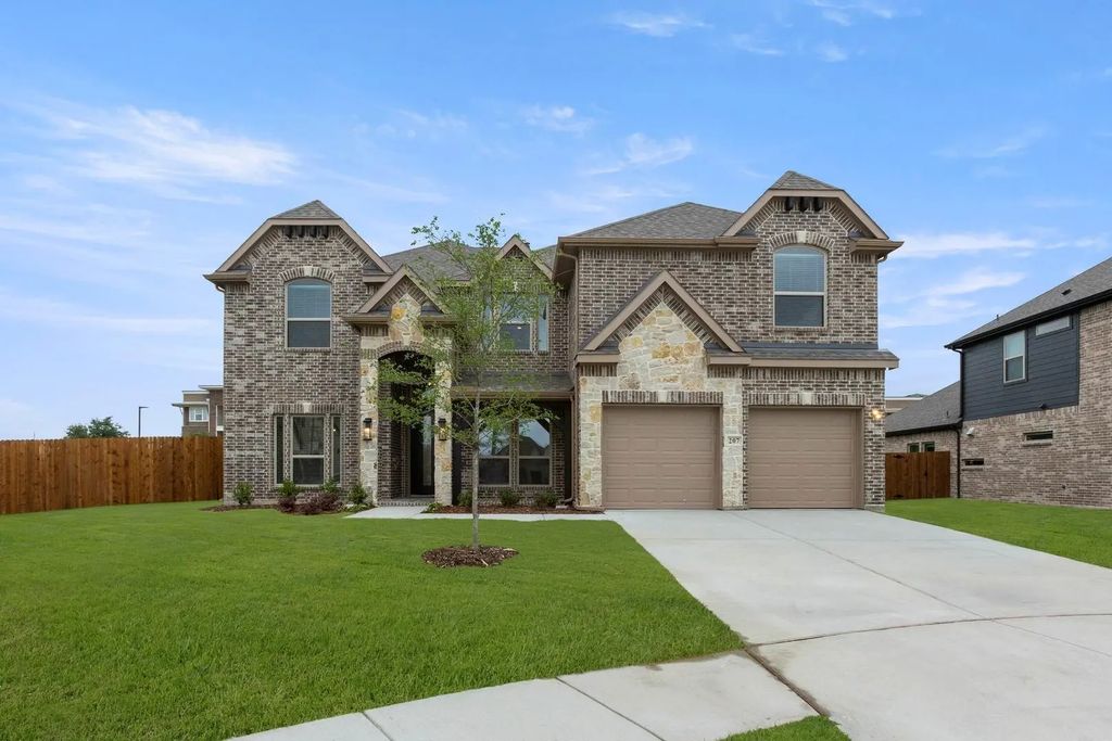 207 Tradd Street, Glenn Heights