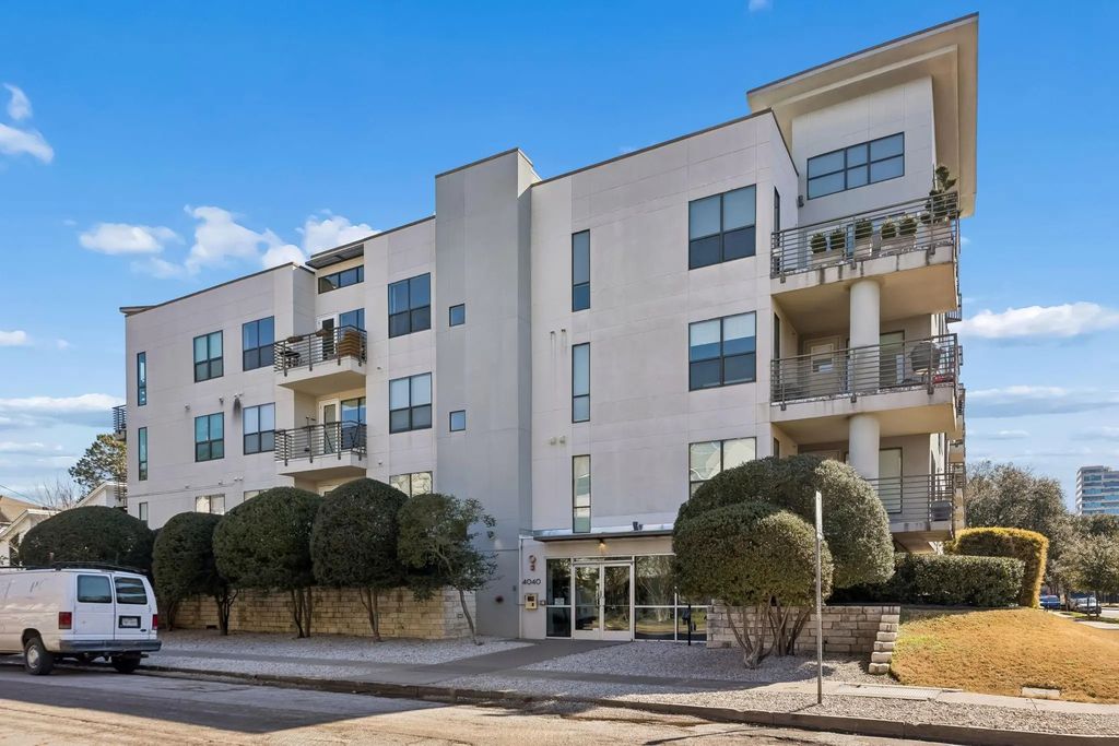 4040 N Hall Street 211, Dallas