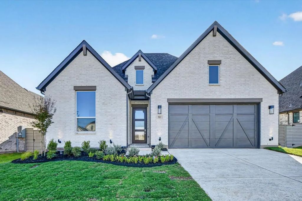 9820 Oak Glade Drive, Denton