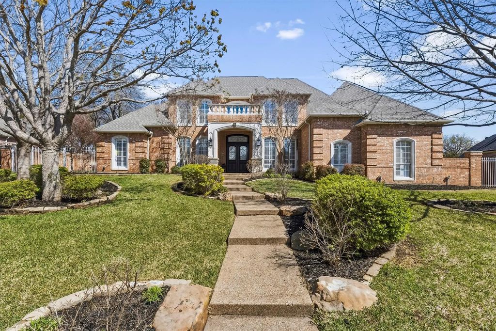 709 Dominion Drive, Southlake