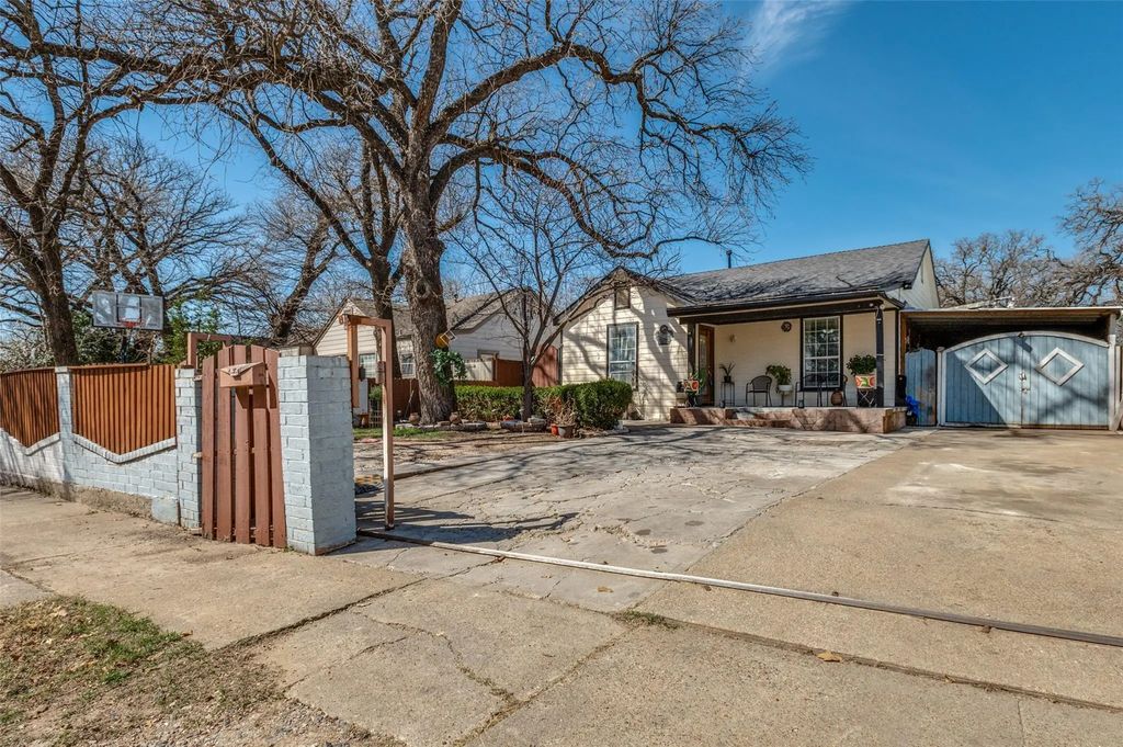 2603 W Amherst Avenue, Dallas