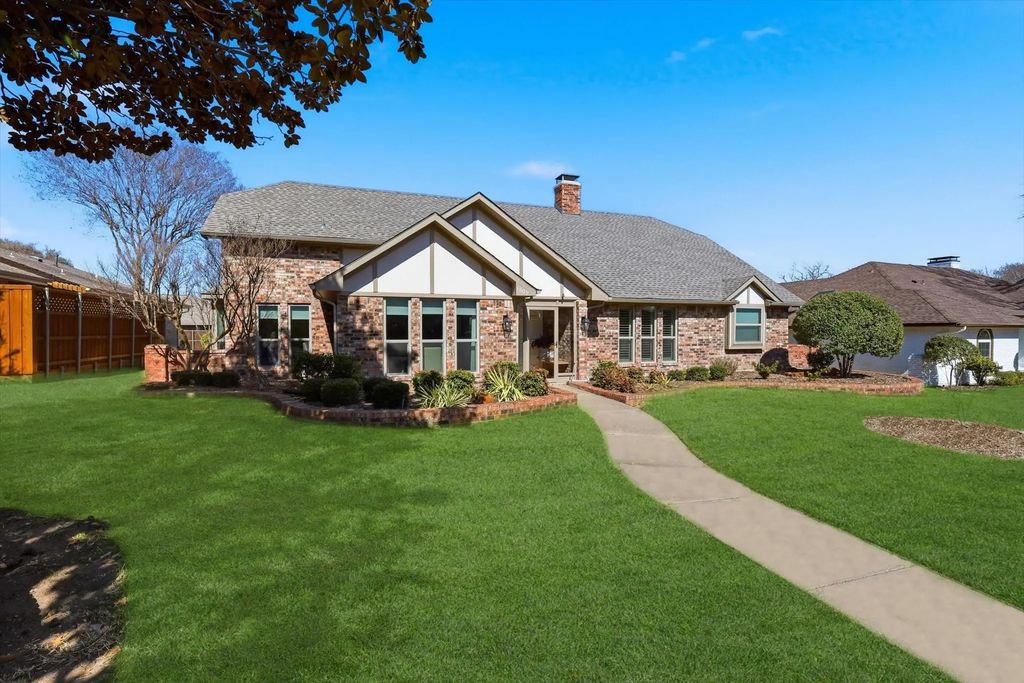1809 Lake Crest Lane, Plano