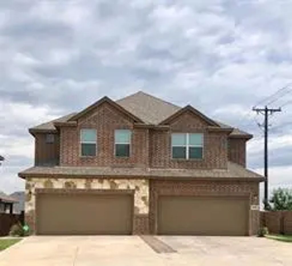 1003 W Sierra Vista Court, Midlothian