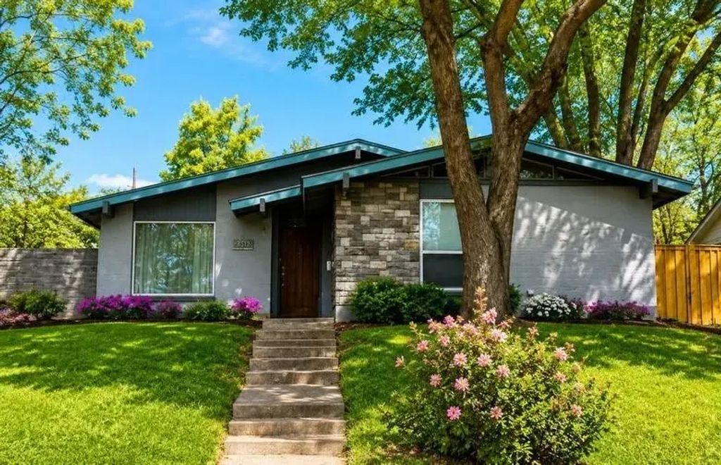 10505 Swallow Lane, Dallas