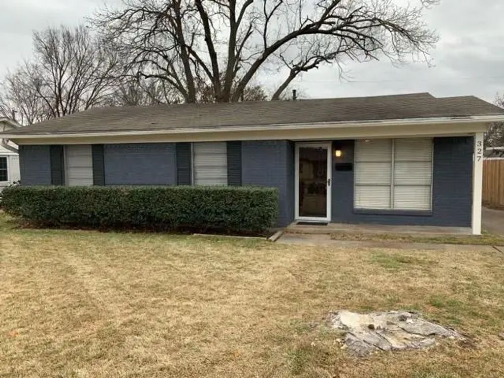 327 Andover Drive, Mesquite