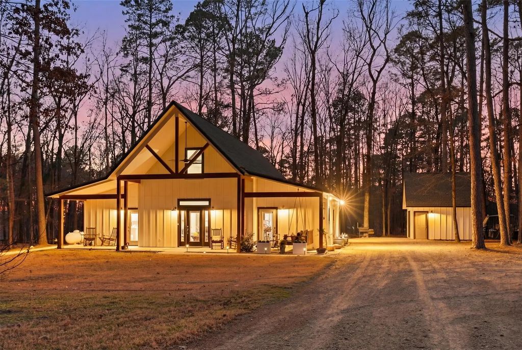 171 King Andrew Court, Scroggins