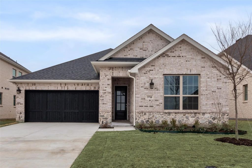 5718 Edward Drive, Celina