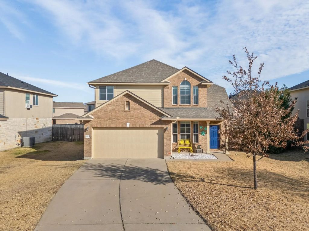 6512 Sendero Lane, Waco