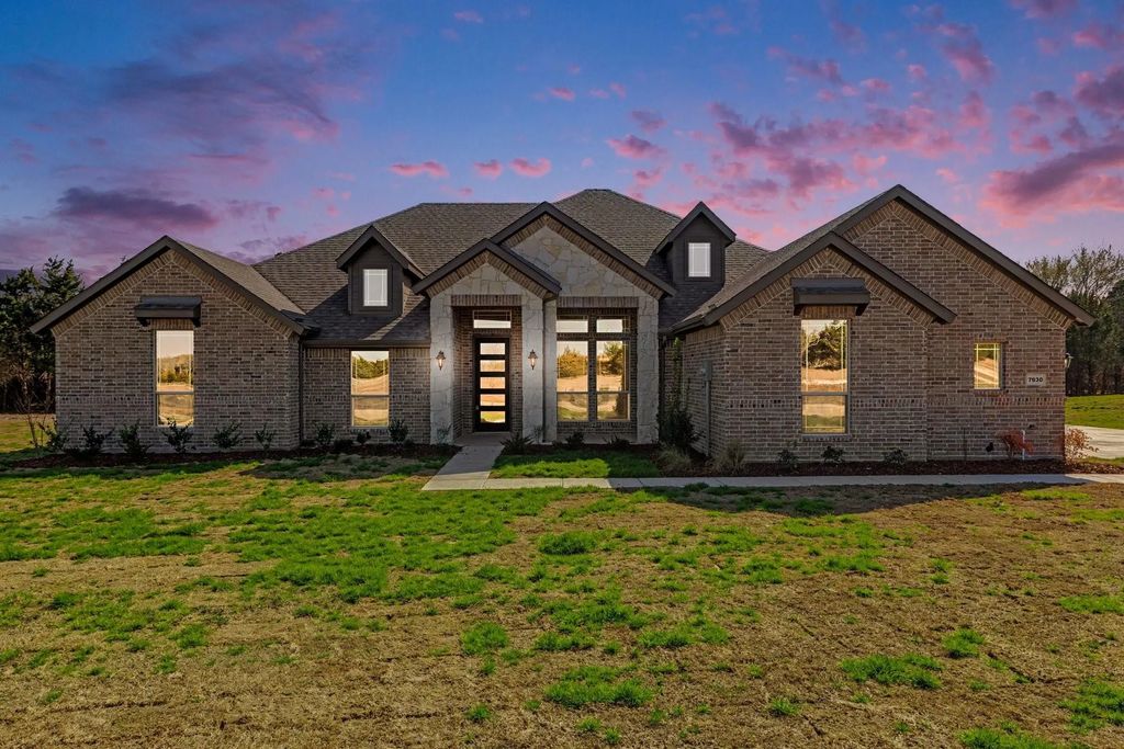 7030 Southrock Drive, Midlothian