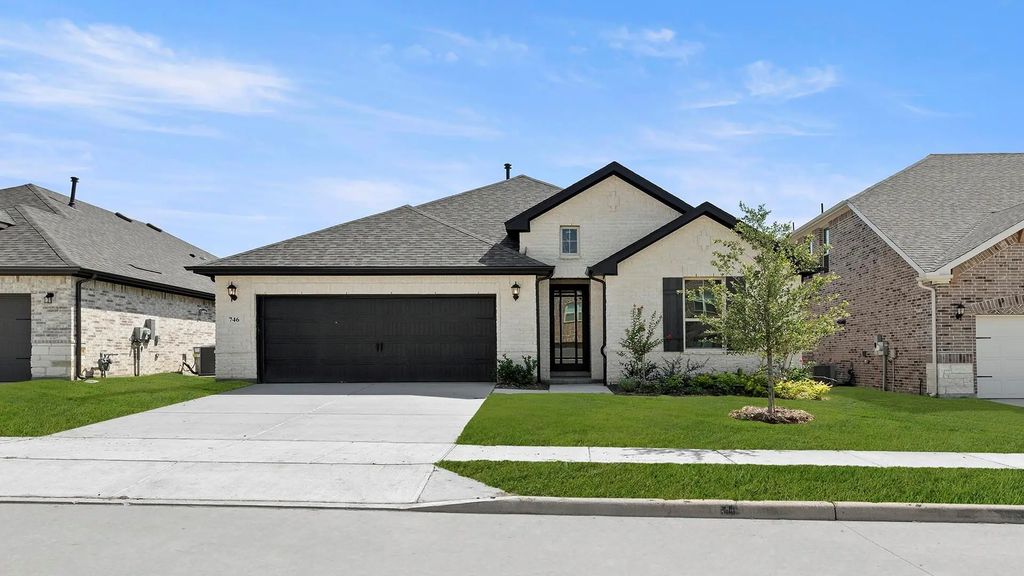 746 Grand Dale Drive, Lavon