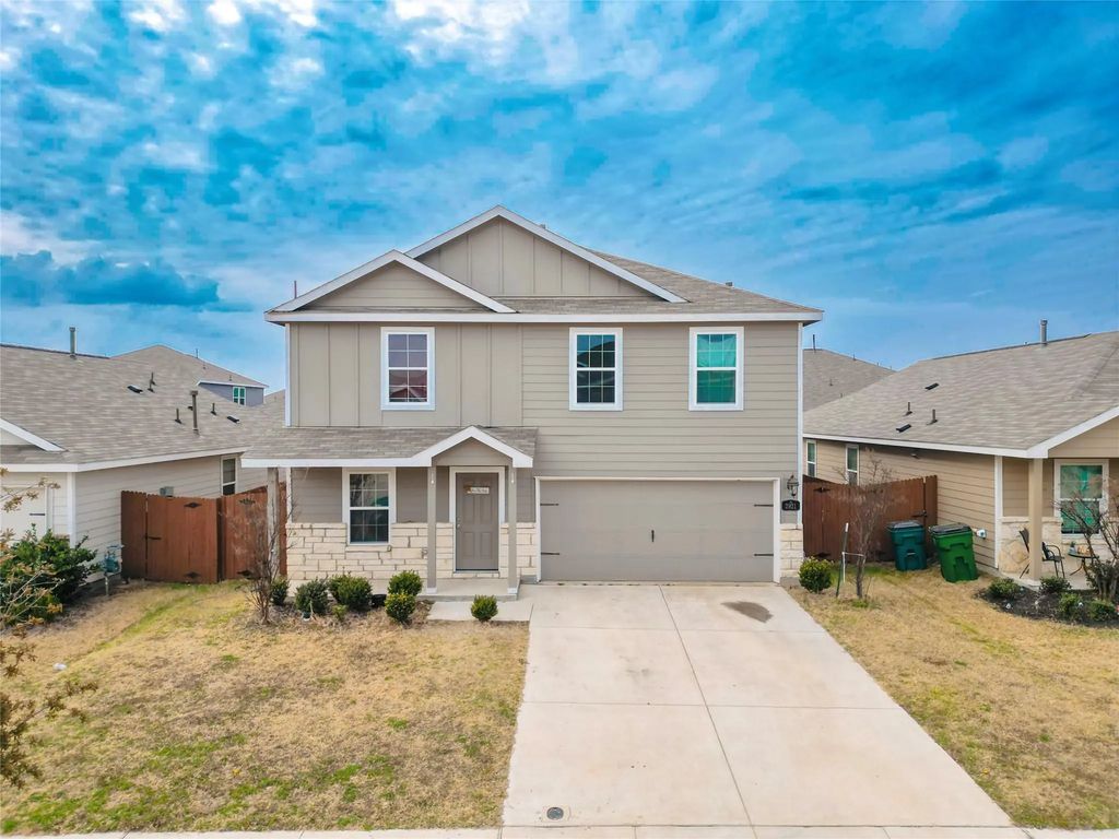2921 Bronte Boulevard, Forney