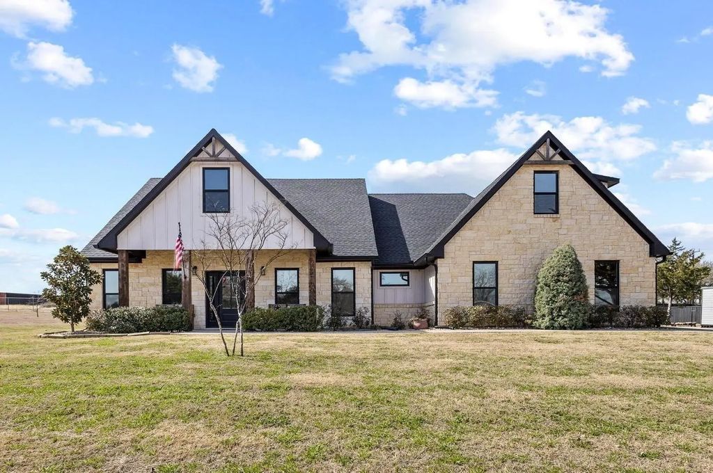 243 Brandon Way, Pottsboro