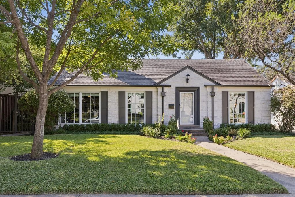 4623 S Versailles Avenue, Highland Park