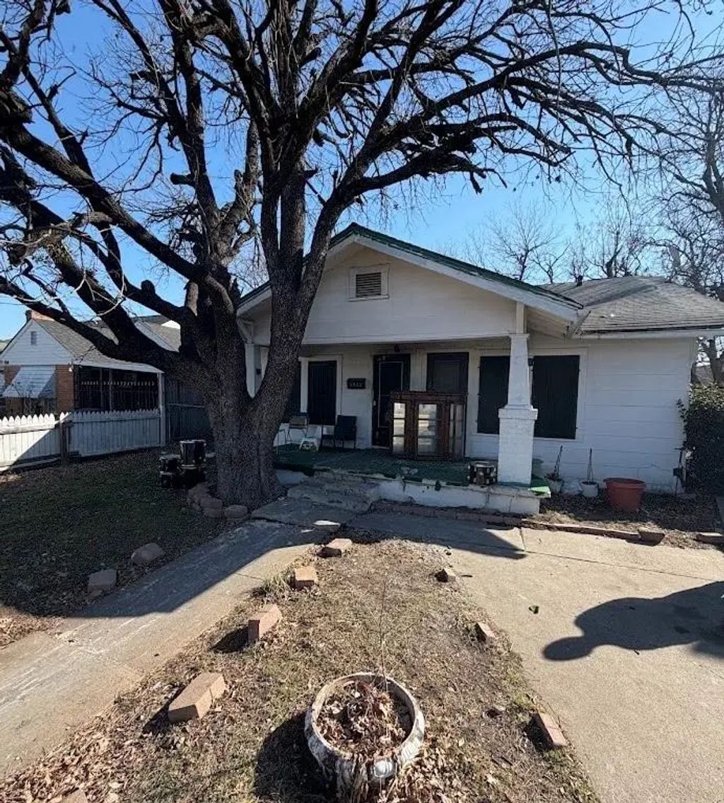1822 S Marsalis Avenue, Dallas