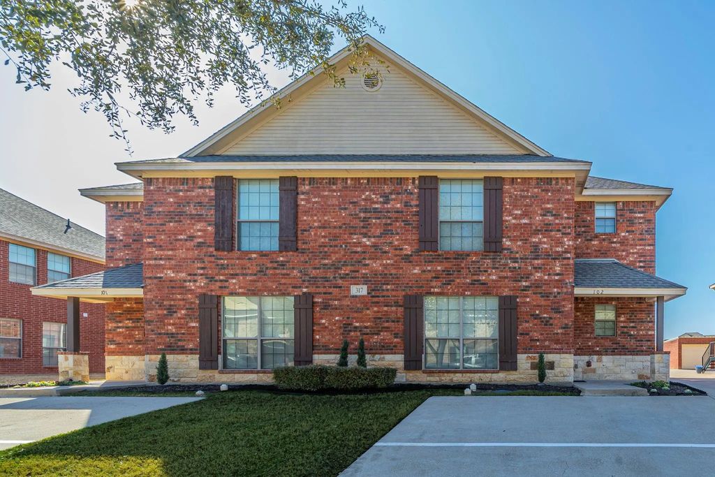 317 Jennifer Court, Weatherford