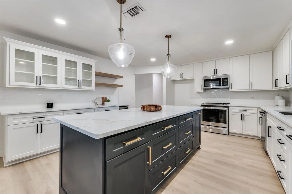 2601 Red Oak Lane, Plano