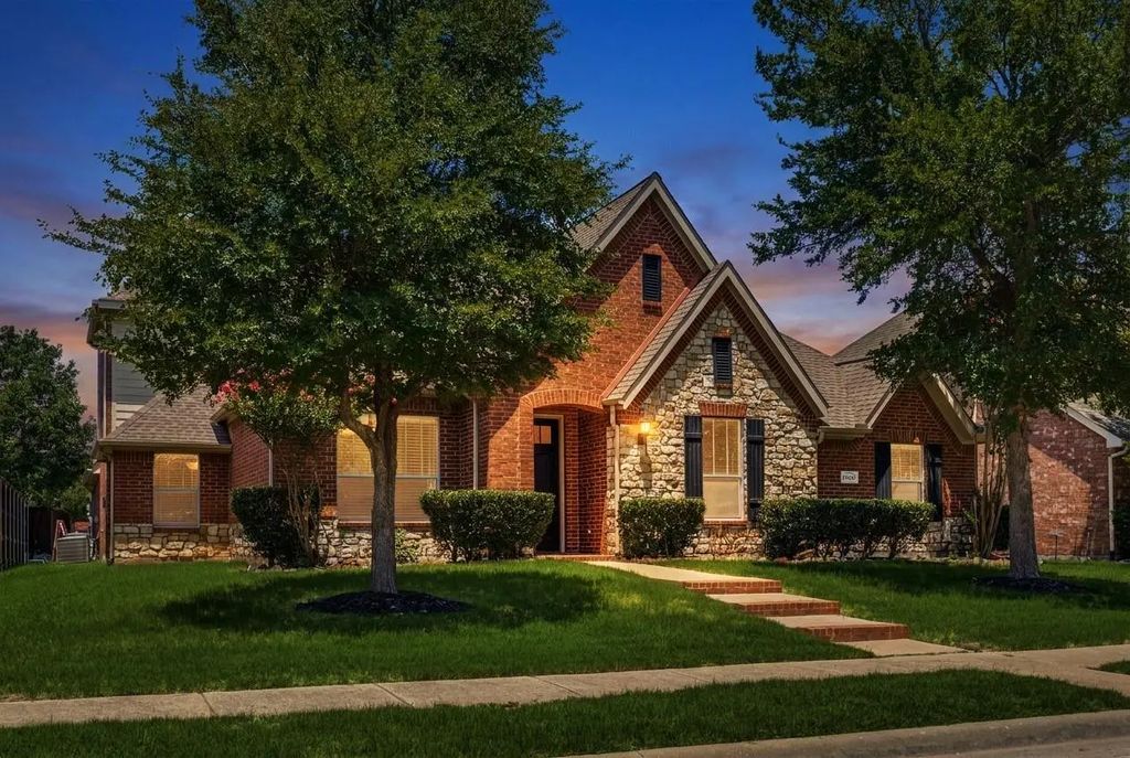 15026 Blakehill Drive, Frisco