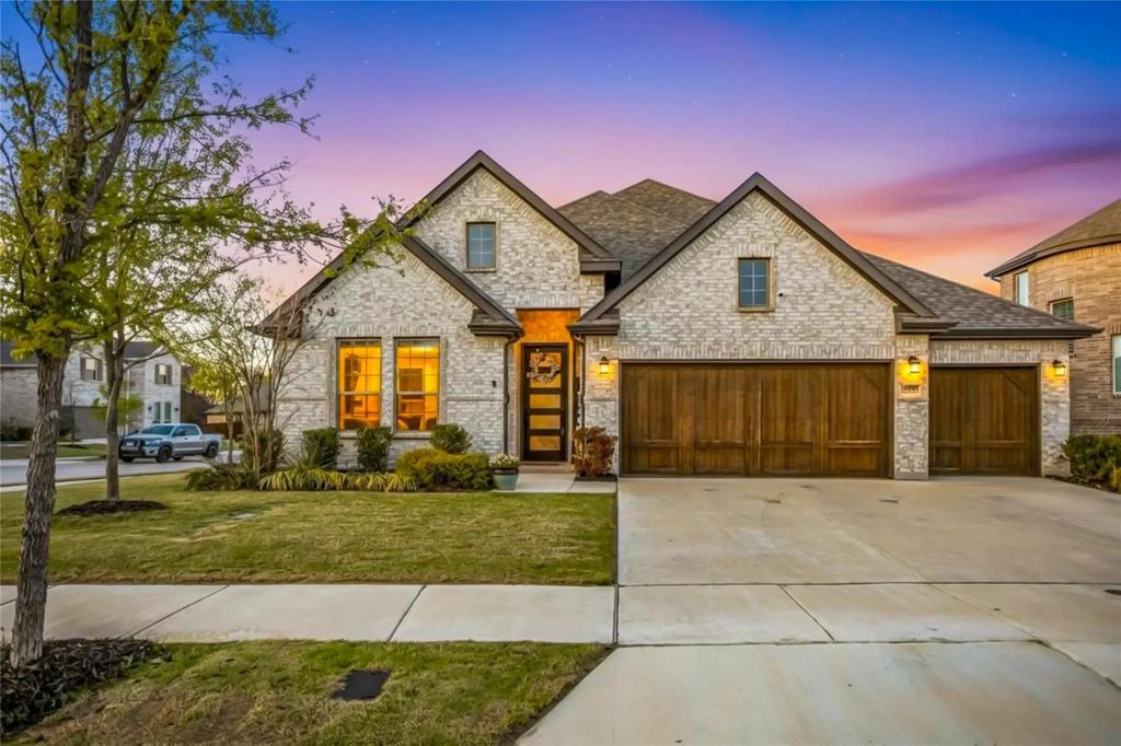 9601 Boulder Point Road, Oak Point