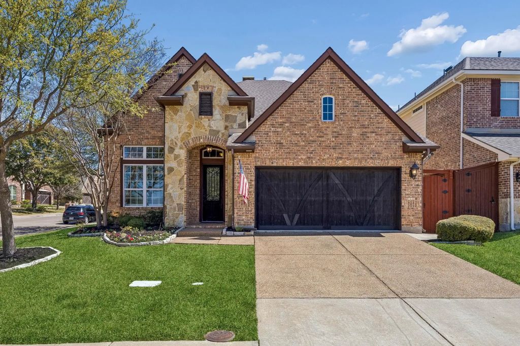 11338 Goddard Court, Dallas