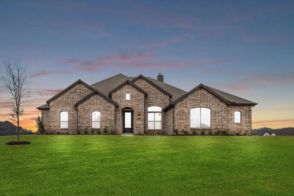 160 Waterview Drive, Gunter