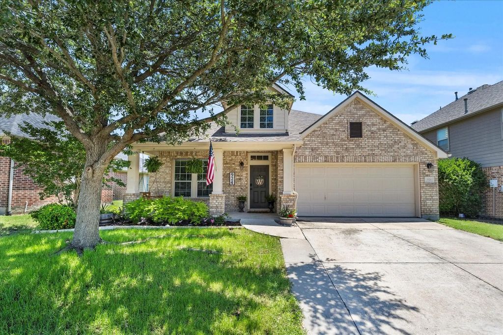 924 Mangrove Drive, Fate