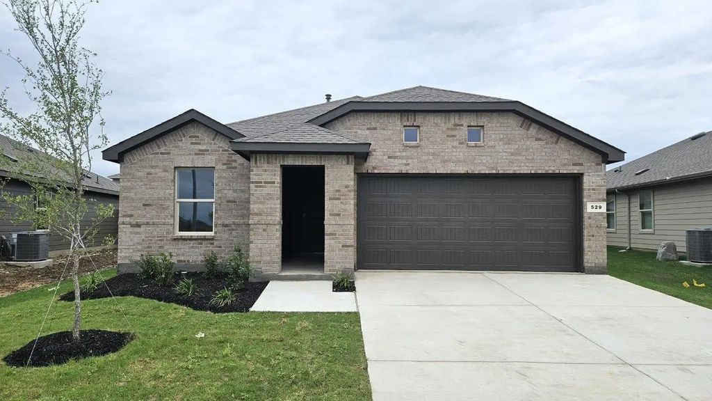 529 Amber Fields Drive, Denton