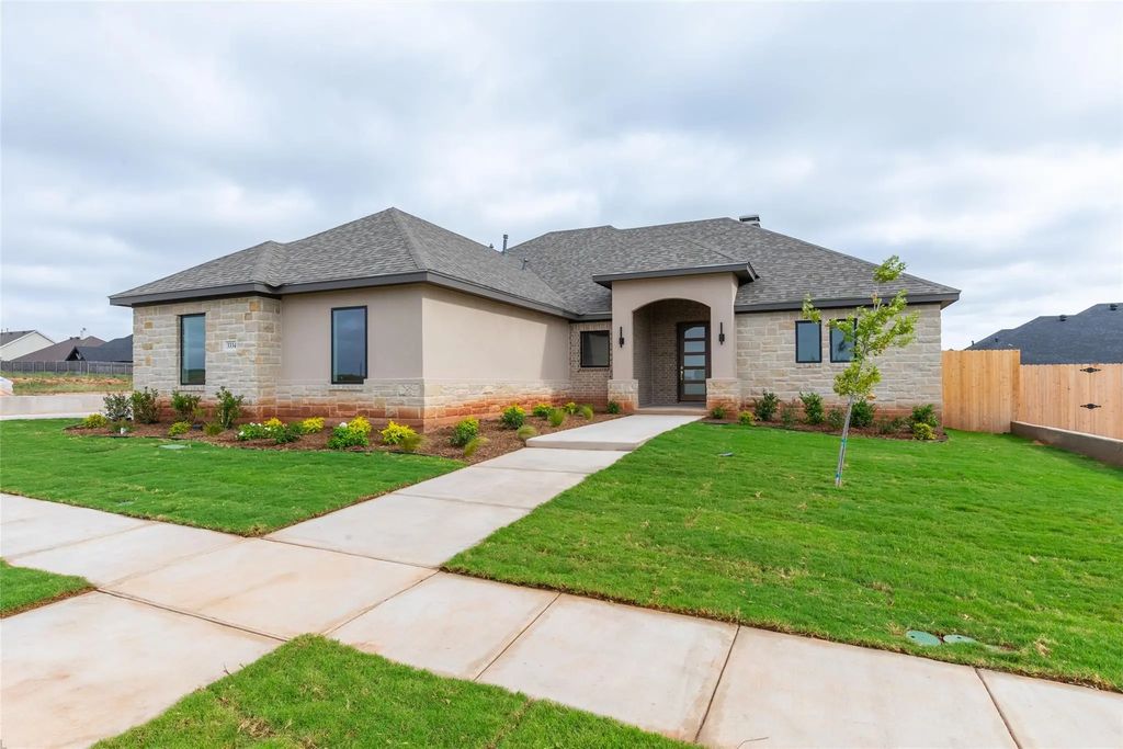 3334 Birdie, Abilene