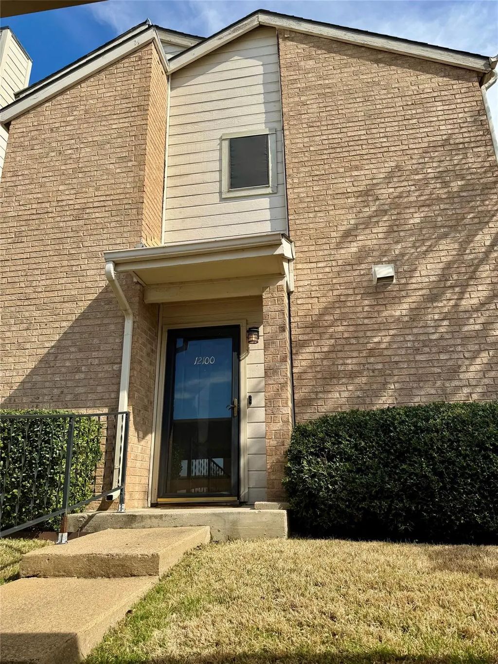 3635 Garden Brook Drive 12100, Farmers Branch