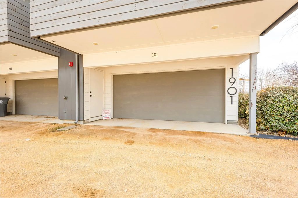 1901 N Carroll Avenue 101, Dallas