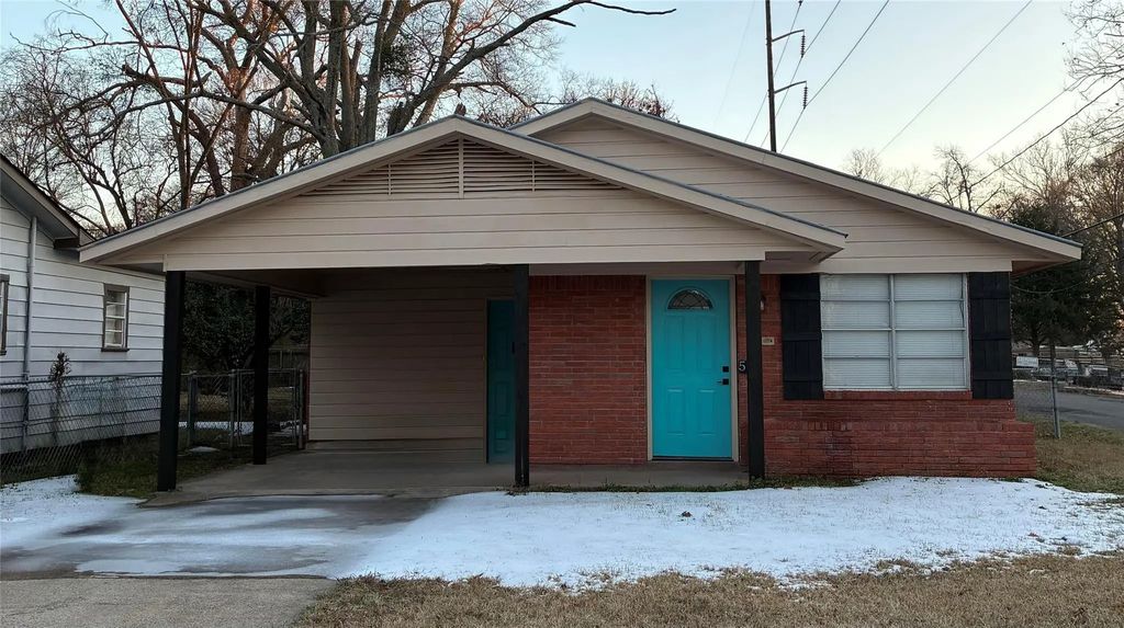 559 Woodrow Street, Shreveport