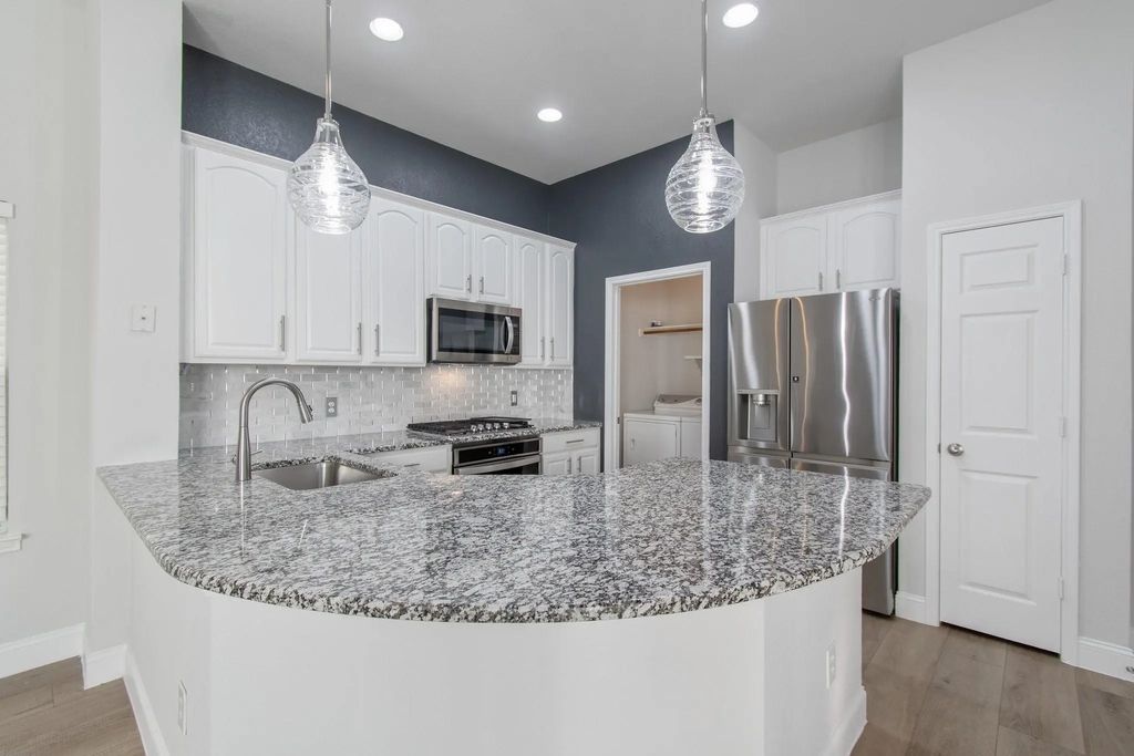 1801 Azalea Drive, Savannah