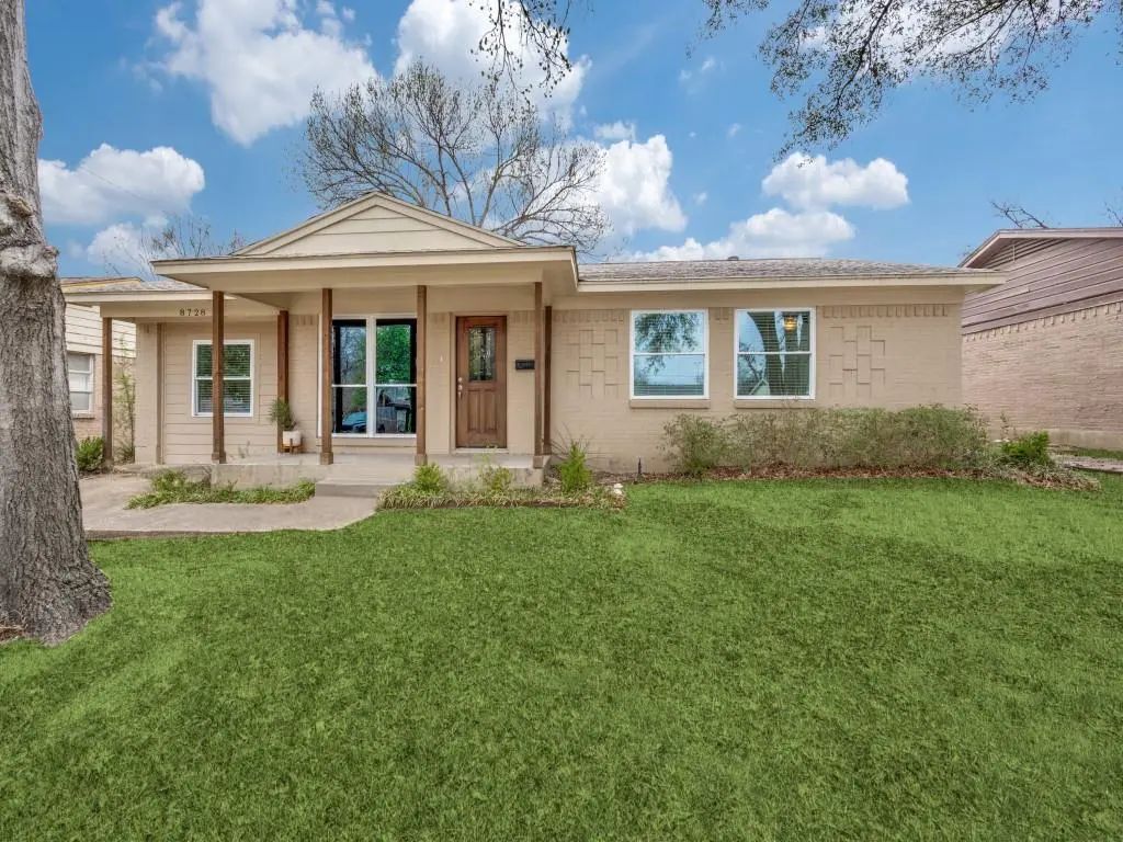 8728 Boundbrook Avenue, Dallas