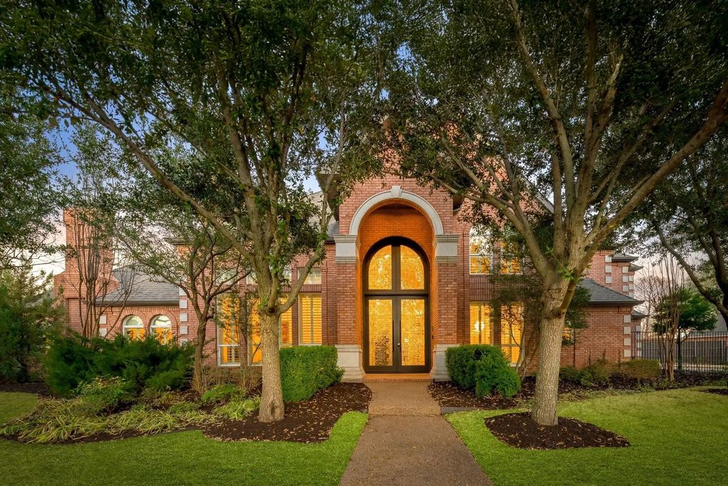 7607 Monticello Parkway, Colleyville